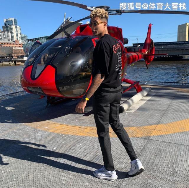 包含浓眉哥在澳大利亚队比赛中出色发挥，爆冷引发热议！的词条