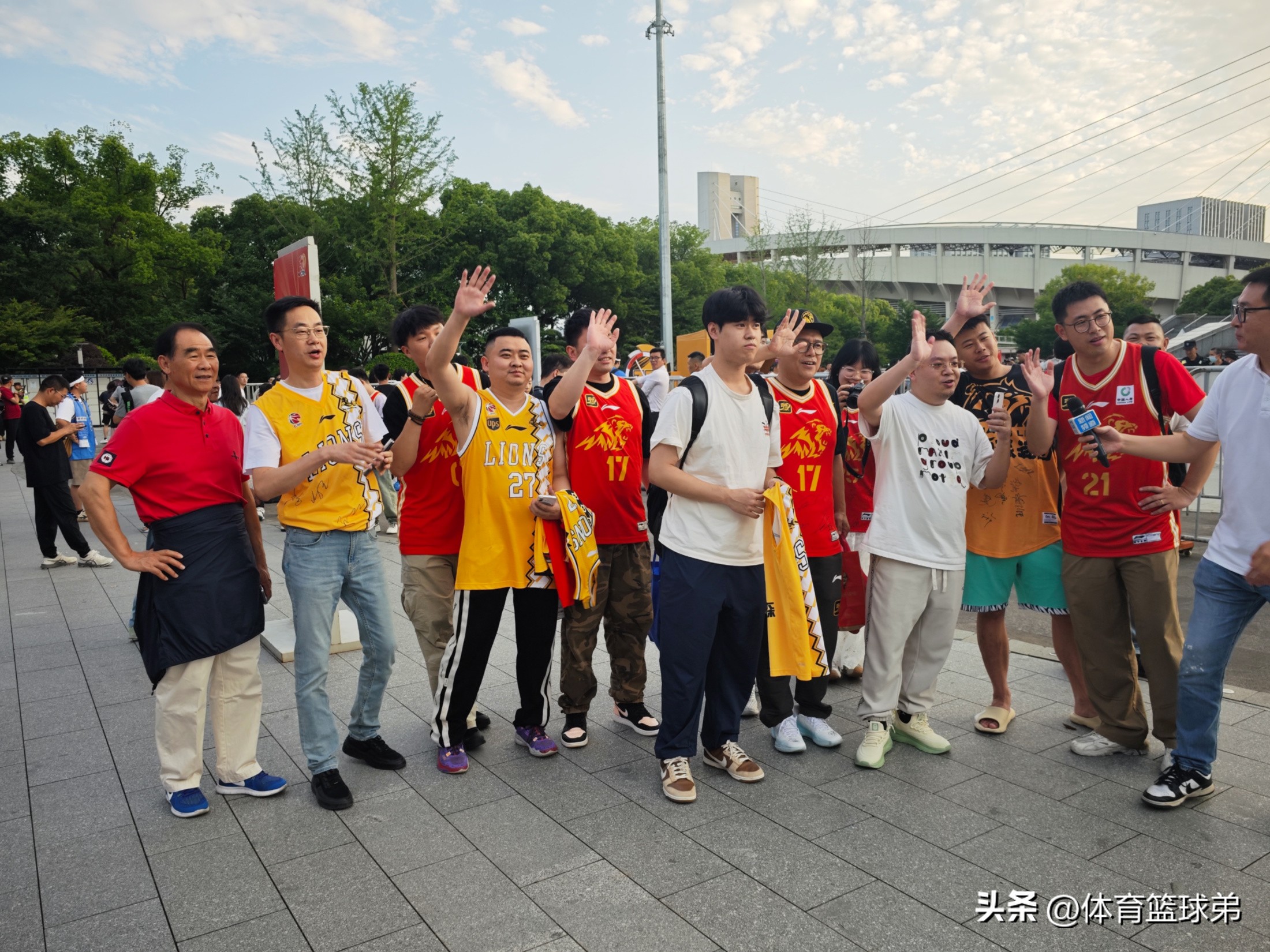 关于里程碑夜广州队手感冰凉，CBA常规赛今夜刷纪录，压力陡增，赛季目标并未改变的信息